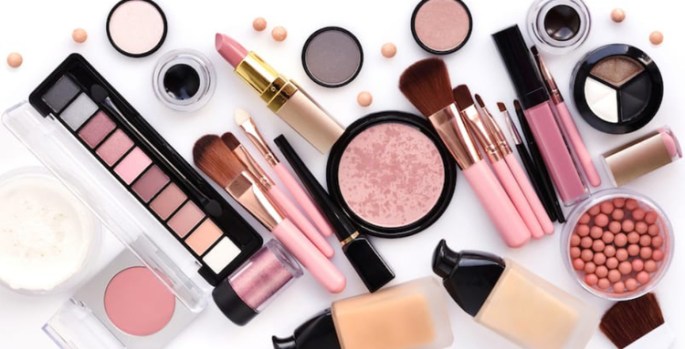 واردات لوازم آرایشی از چین